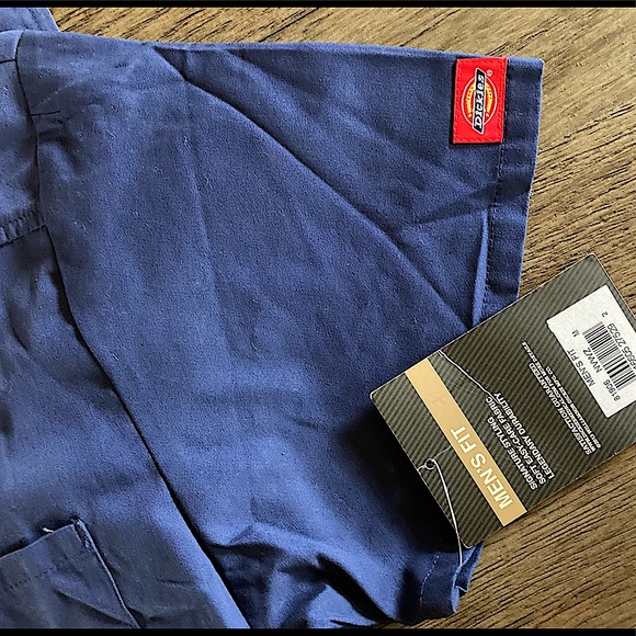 •DICKIES Uniform Scrubs Top for Men - Picture 3 of 9